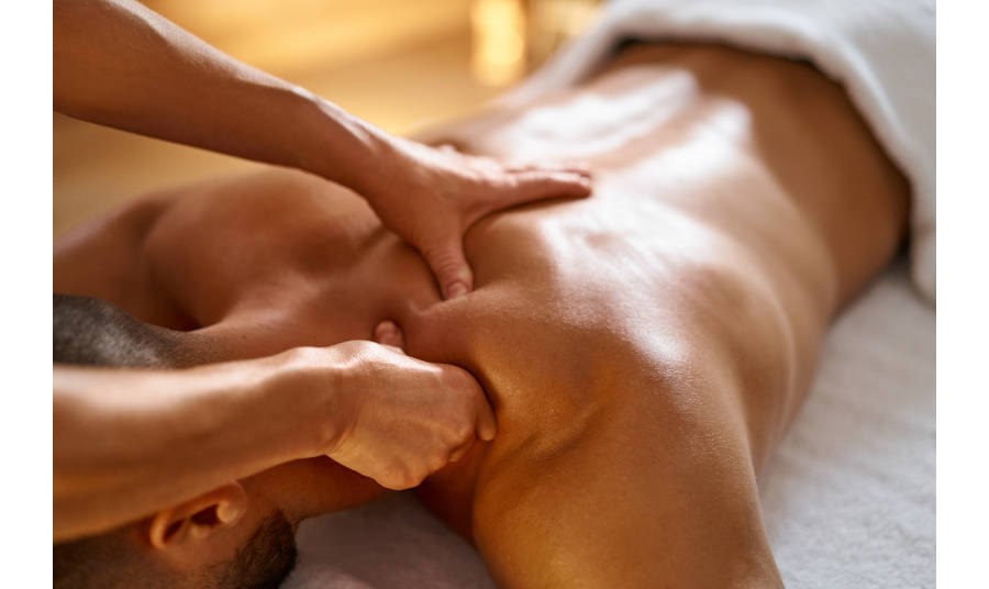 Man getting a deep tissue massage